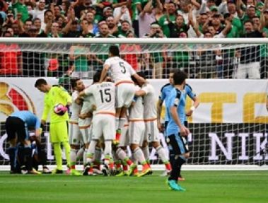 شکستی برای شروع پیروزیم/شکست 3-1 اروگوئه مقابل مکزیک