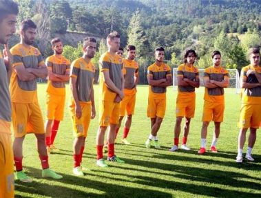 پرسپولیسی‌ها فردا میهمان سفیر ایران در ترکیه