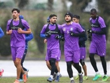 در انتظار برآورده شدن اولین وعده سعادتمند