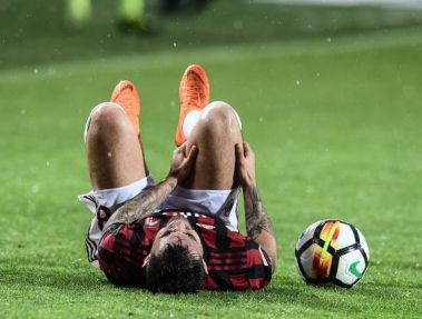 سوسو، بازی هفته آخر سری آ مقابل فیورنتینا از دست داد