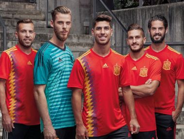 طرح پیراهن جدید تیم ملی اسپانیا سیاسی شد!