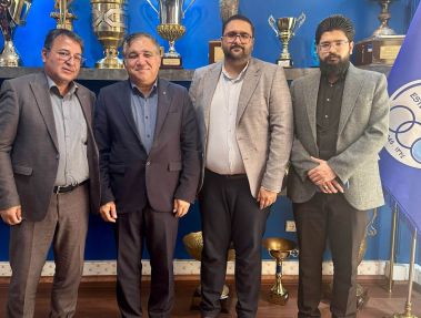 حظور استقلال در والیبال ساحلی