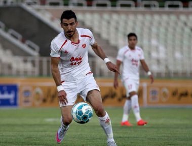 احمدی: پرسپولیس جلوی ما بیانگیزه نیست