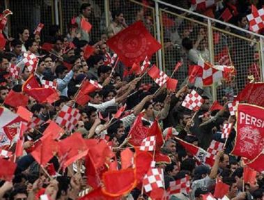افتتاحیه لیگ با پرسپولیس - پدیده
