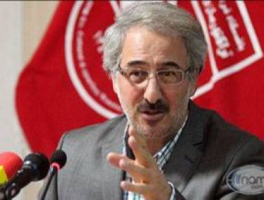 نظمي: در رختکن پاداش داديم
