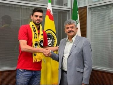 تابش: از قرارداد داخلی پادووانی و استقلال خبر ندارم