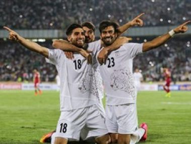 بررسی فرانس فوتبال؛ ایرانِ شکست ناپذیر با دفاعی آهنین