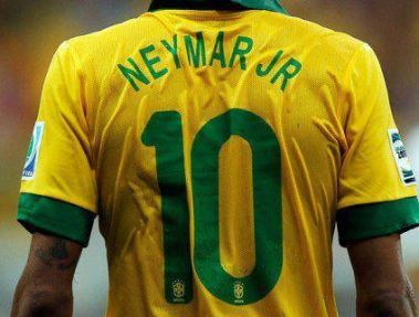 نیمار شماره ی پیراهن خود را در برزیل به کاکا هدیه داد