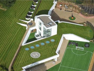 قصر بالوتلی در لیورپول