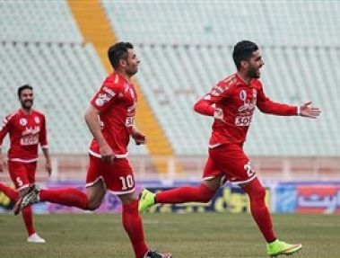 شریفی: تا مهرماه سرباز تراکتورسازی هستم
