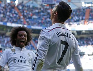 رونالدو؛ خارقالعاده و اعجابانگیز: 300 گل در 287 بازی!