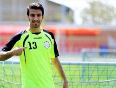 واکنش پرسپوليس به ابطال کارت معافيت ماهيني