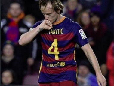 دلیل شادی گل عجیب ستاره کاتالان ها