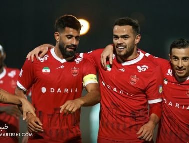 اوسمار با عصای ازبک، پرسپولیس را به صدر برد