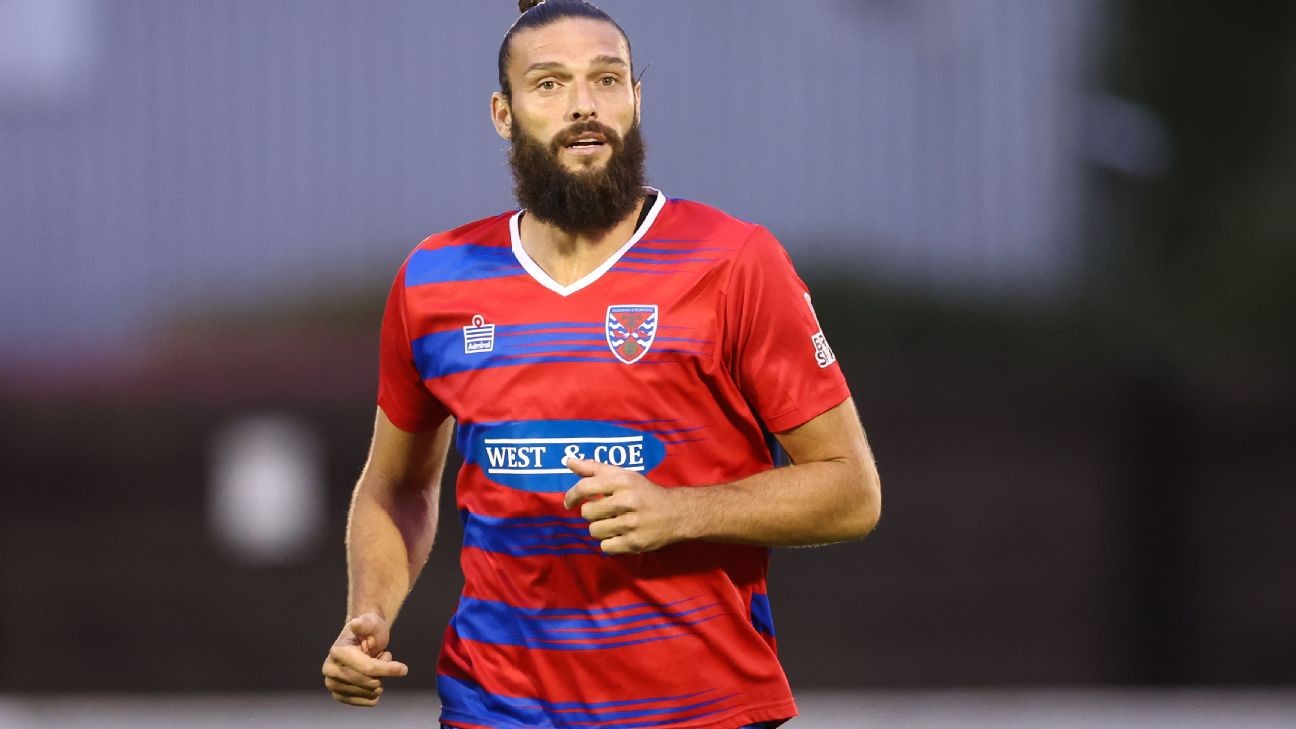 ۱۰ مربی منچستریونایتد پس از فرگوسن و آمار نگران‌کننده