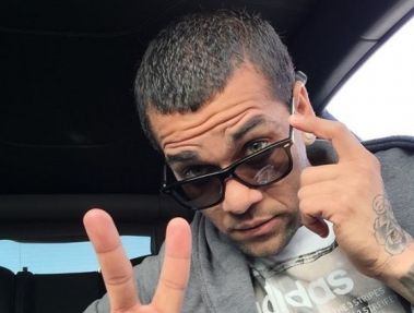 آلوس تا ساعاتي ديگر بازيکن آزاد مي شود