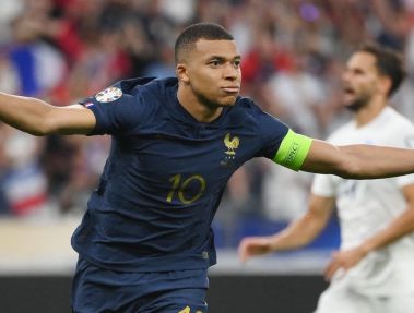 فرانسه 1-0 یونان؛ پنالتی گره‌گشا دژ حریف را فرو ریخت